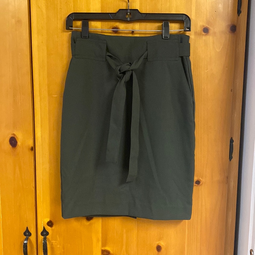 Womens banana republic skirt size 00P